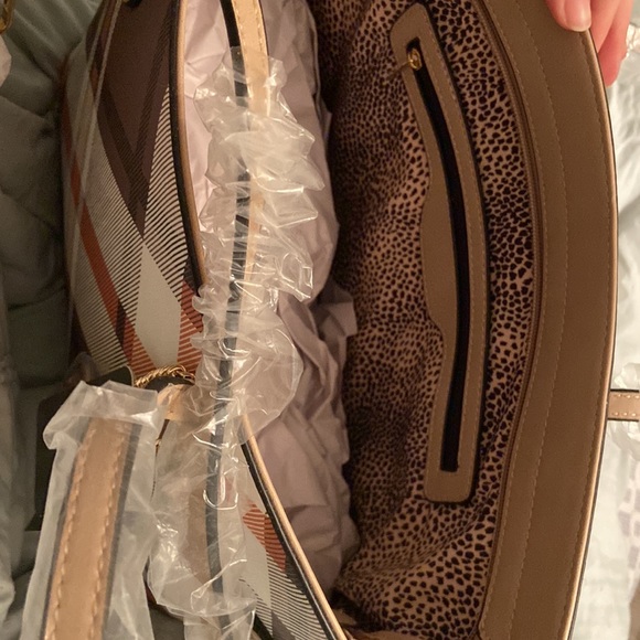 MKF Collection: 3 Piece Set - Picture 3 of 3